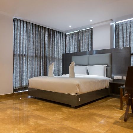 Hotel Hills Tirupattur Tiruppatur Exterior foto